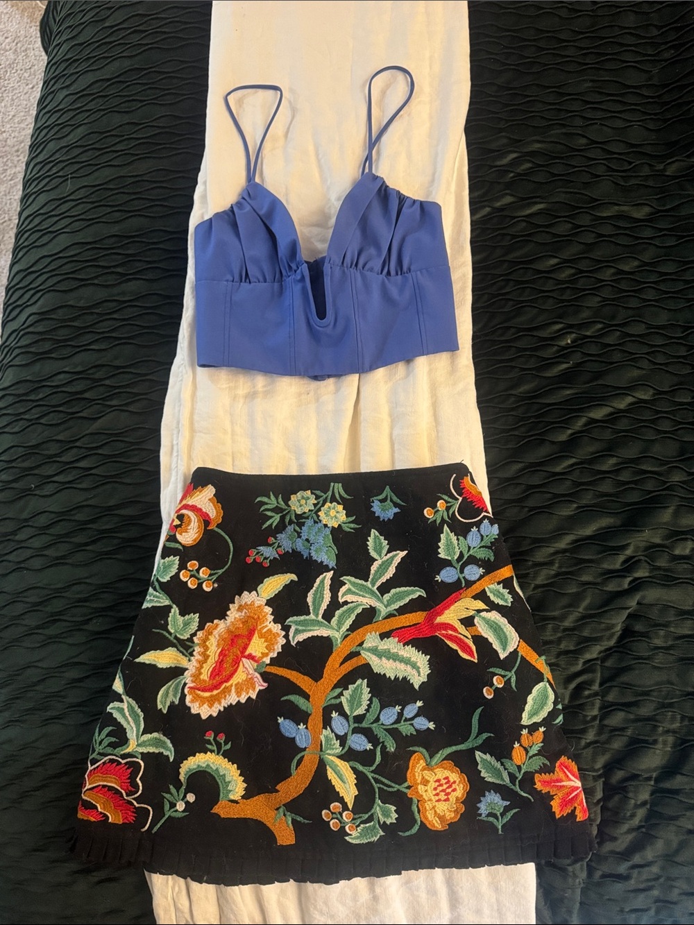ZARA XS SET Bustier Crop Top with Black Floral Embroidered Mini Skirt